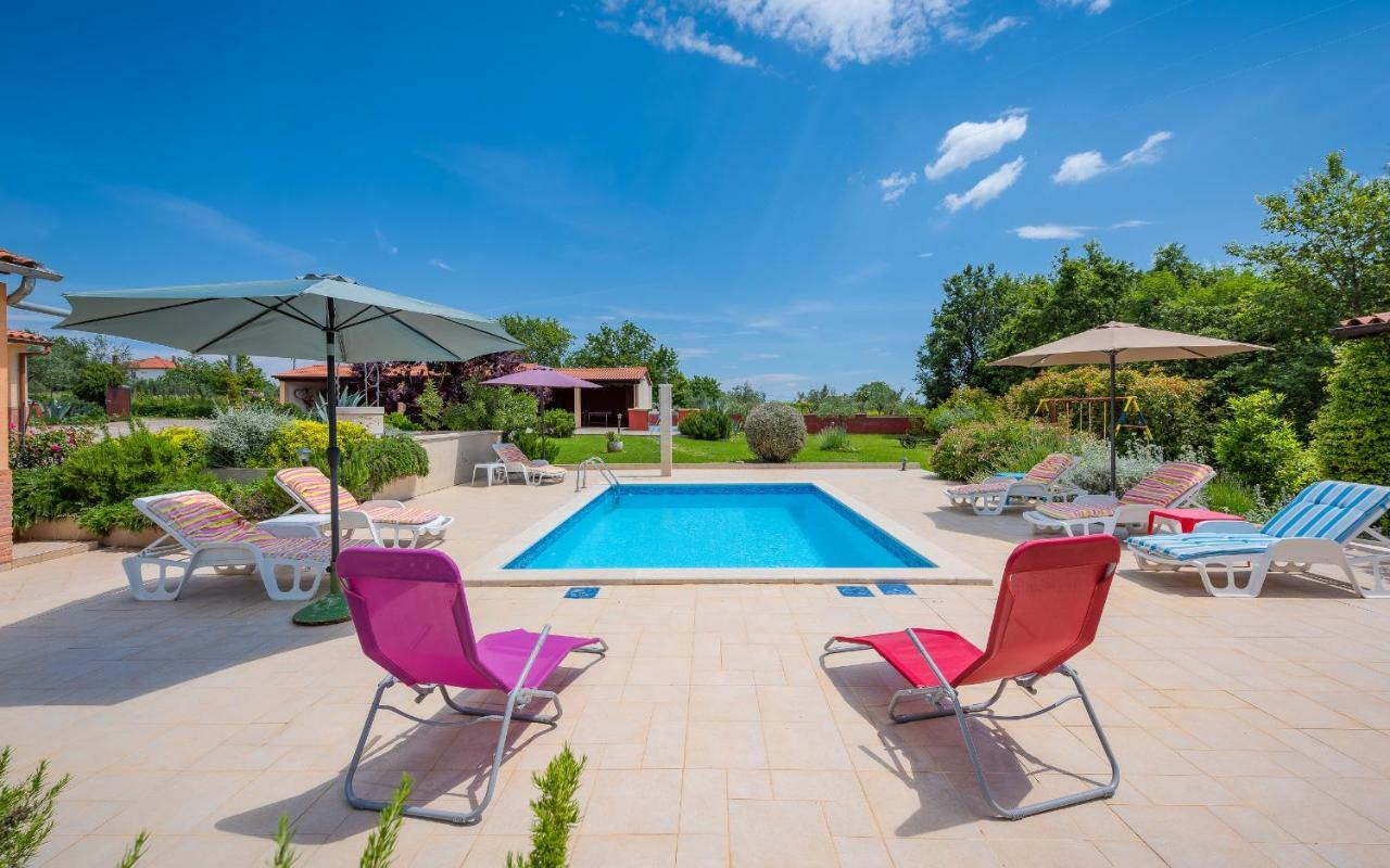Hacienda Rosemary Villa Muntić Exterior foto